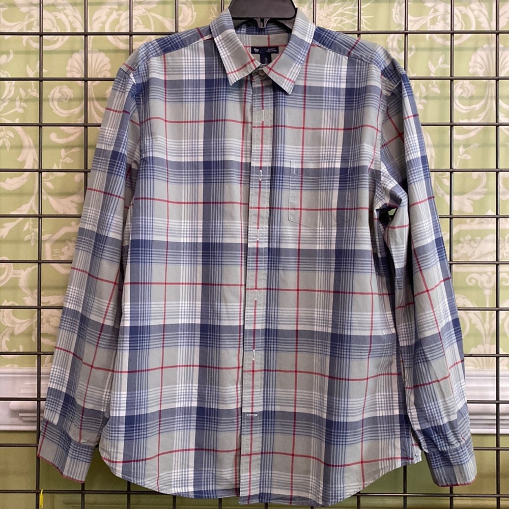 Gap classic fit long sleeve button down shirt*